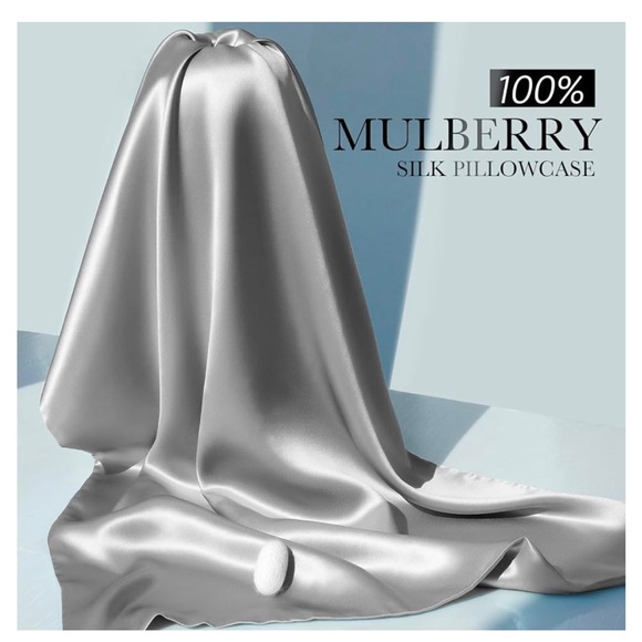 Silver grey standards silk pillow case - Picture 3 of 8